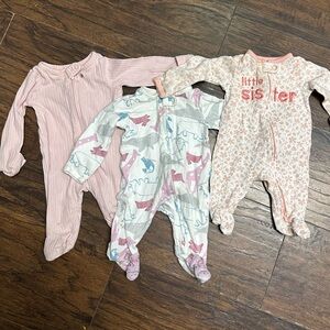 3 newborn onesies